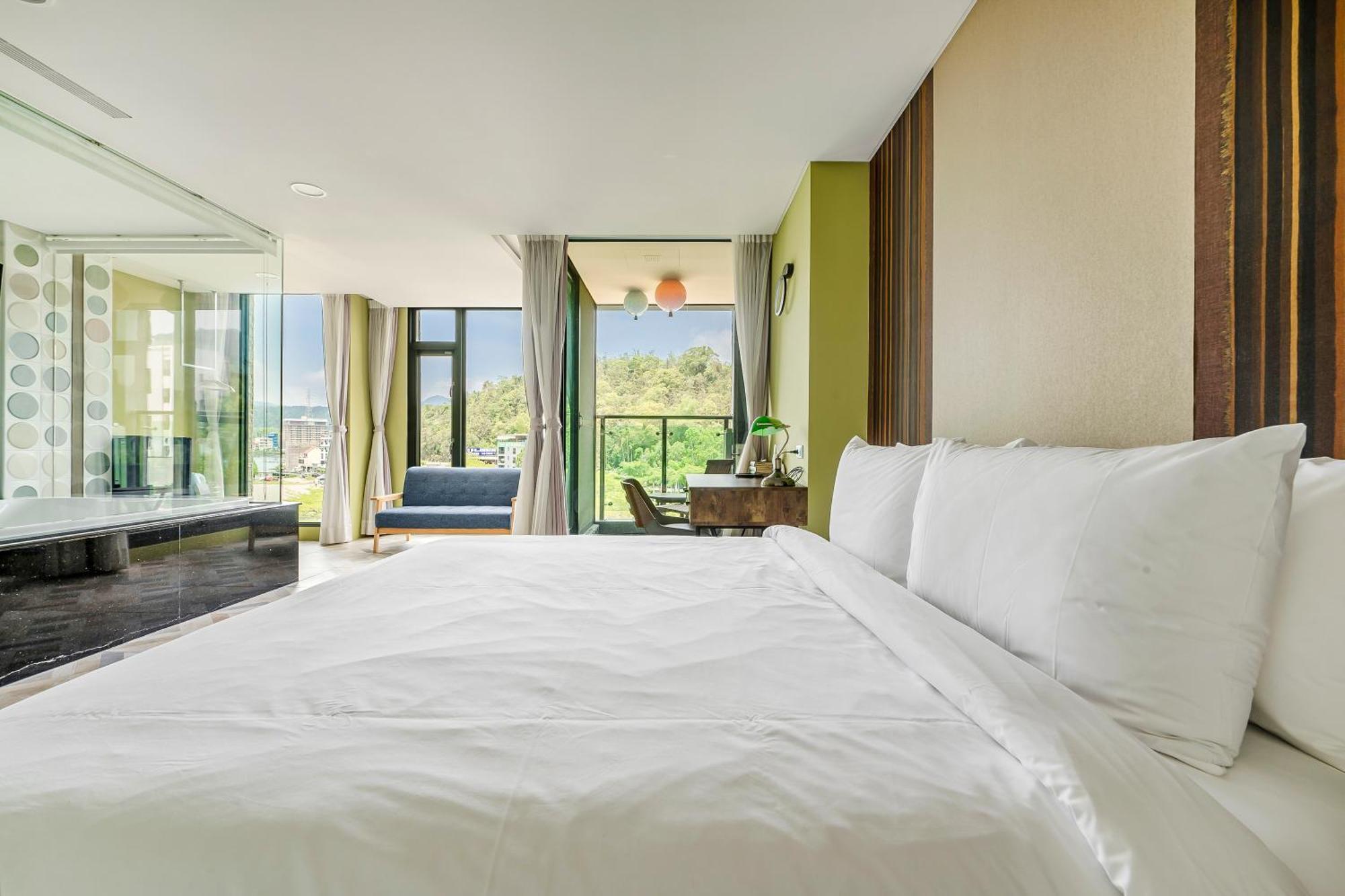 Han Yan Design Hotel Yuchi Exterior photo